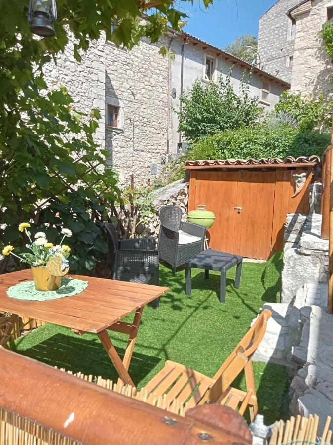 Villa Il Borgo Della Zittola Montenero Val Cocchiara Esterno foto