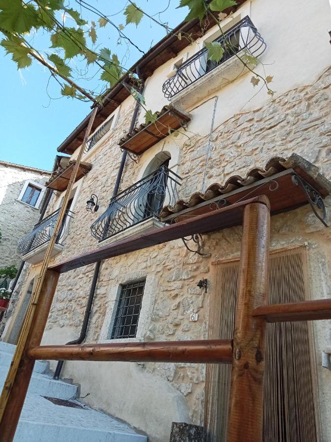 Villa Il Borgo Della Zittola Montenero Val Cocchiara Esterno foto
